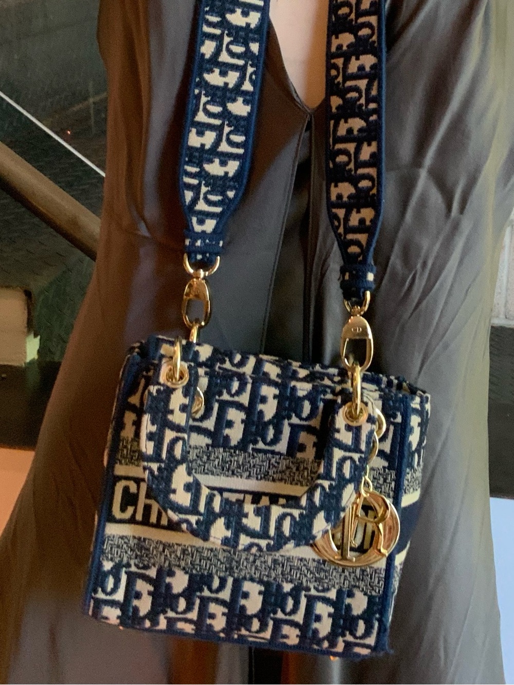 Designer inspired shoulder bag new